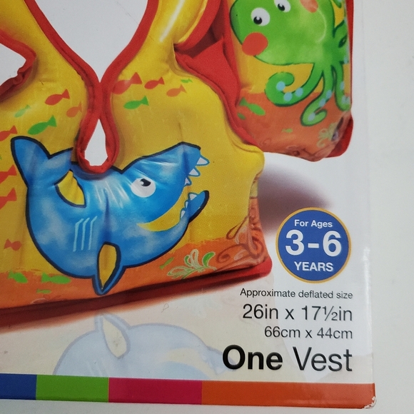 Intex Swim Vest Aqua 26" x 17.5" - Picture 6 of 10